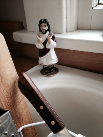 jesus - god in the sink bobblehead.jpg